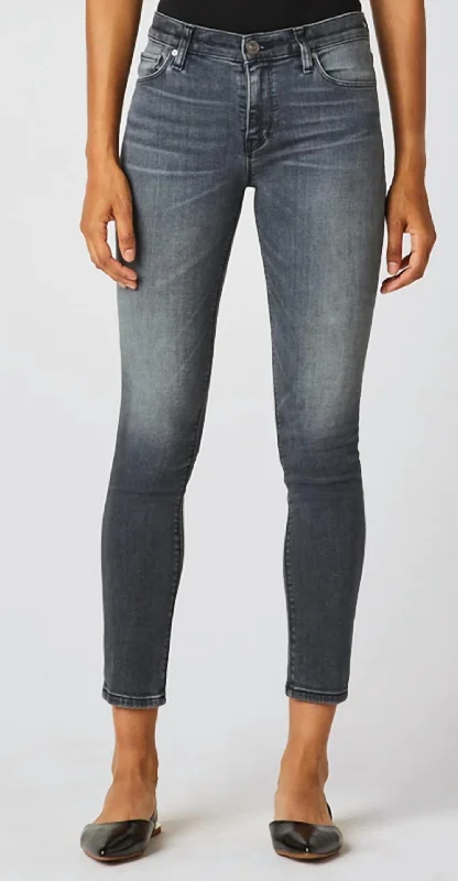 Nico Mid-Rise Skinny Ankle Jeans In Passengers